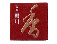 �x��@�Q���^